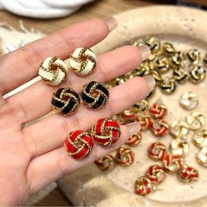 Elegant Gold and white Knot Earrings